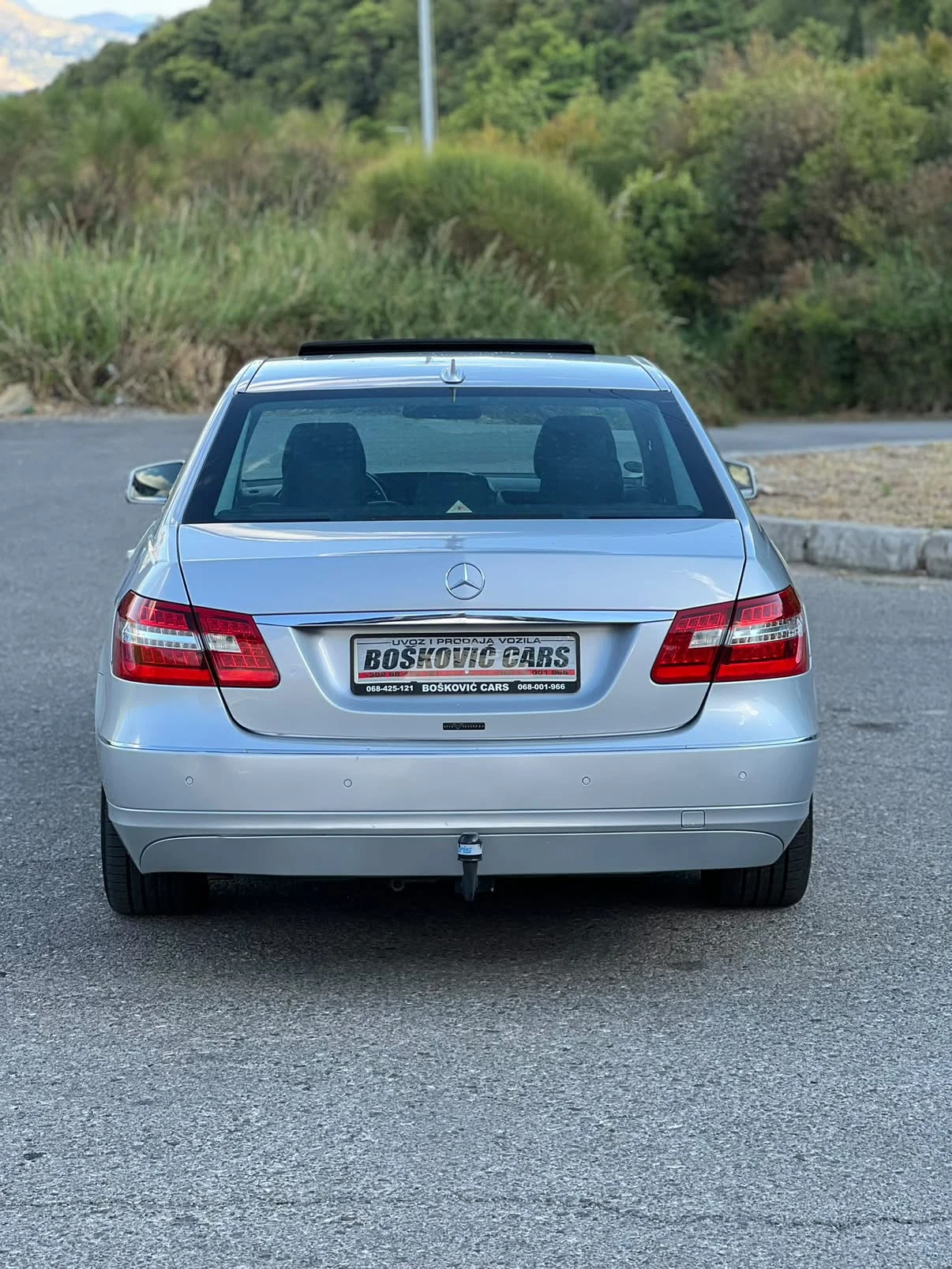 Mercedes-Benz E 220 – fotografija 5