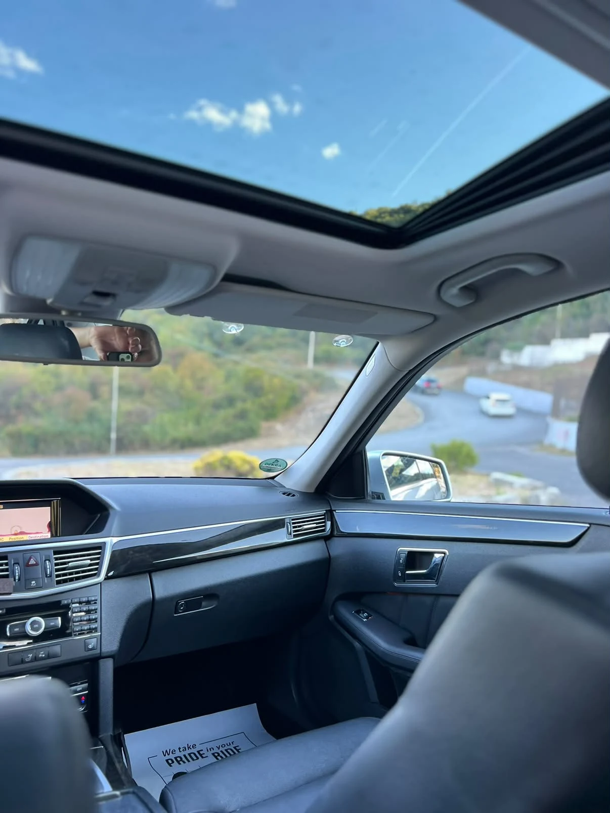 Mercedes-Benz E 220 – fotografija 12