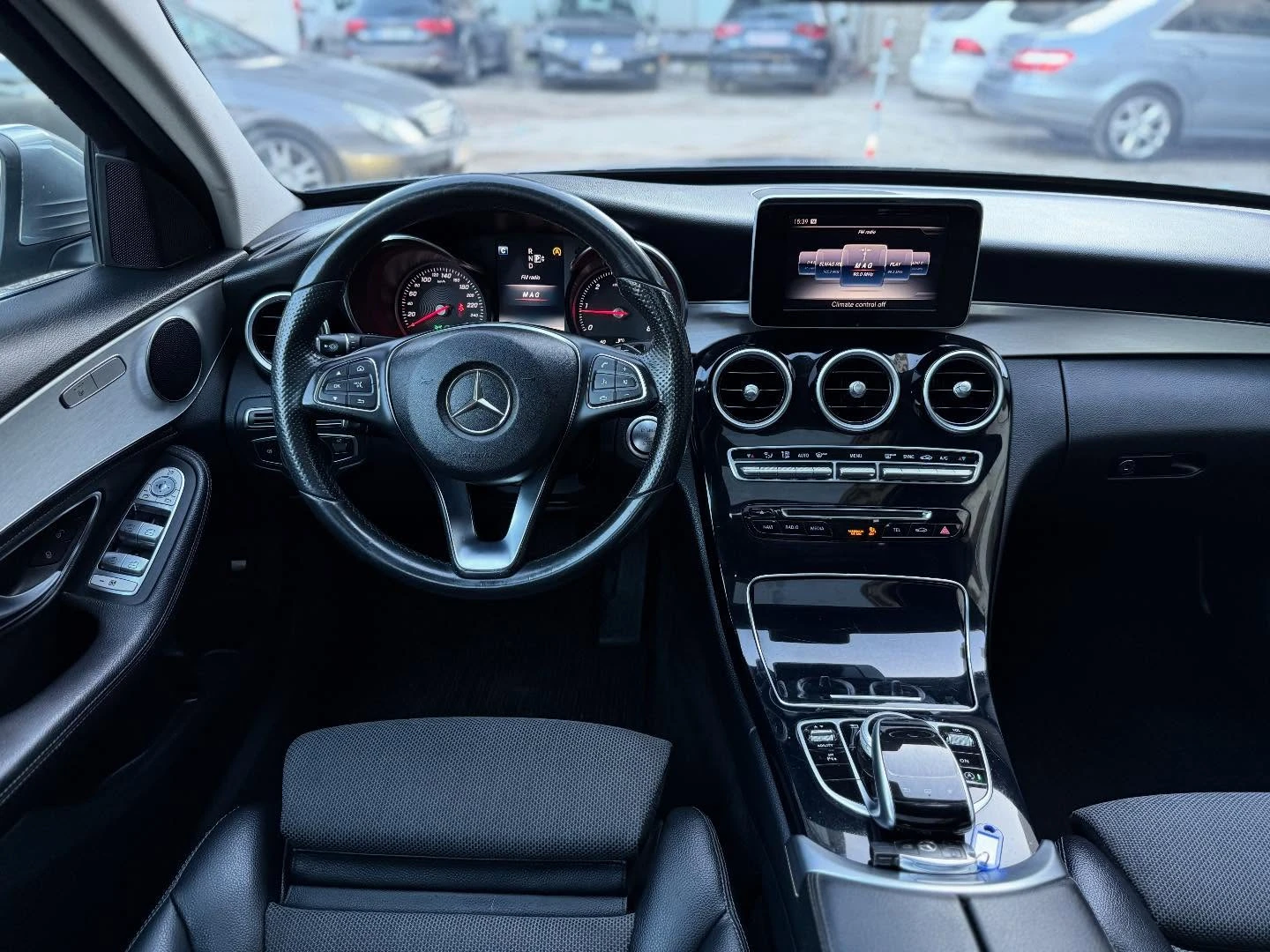 Mercedes-Benz C 220 – fotografija 9