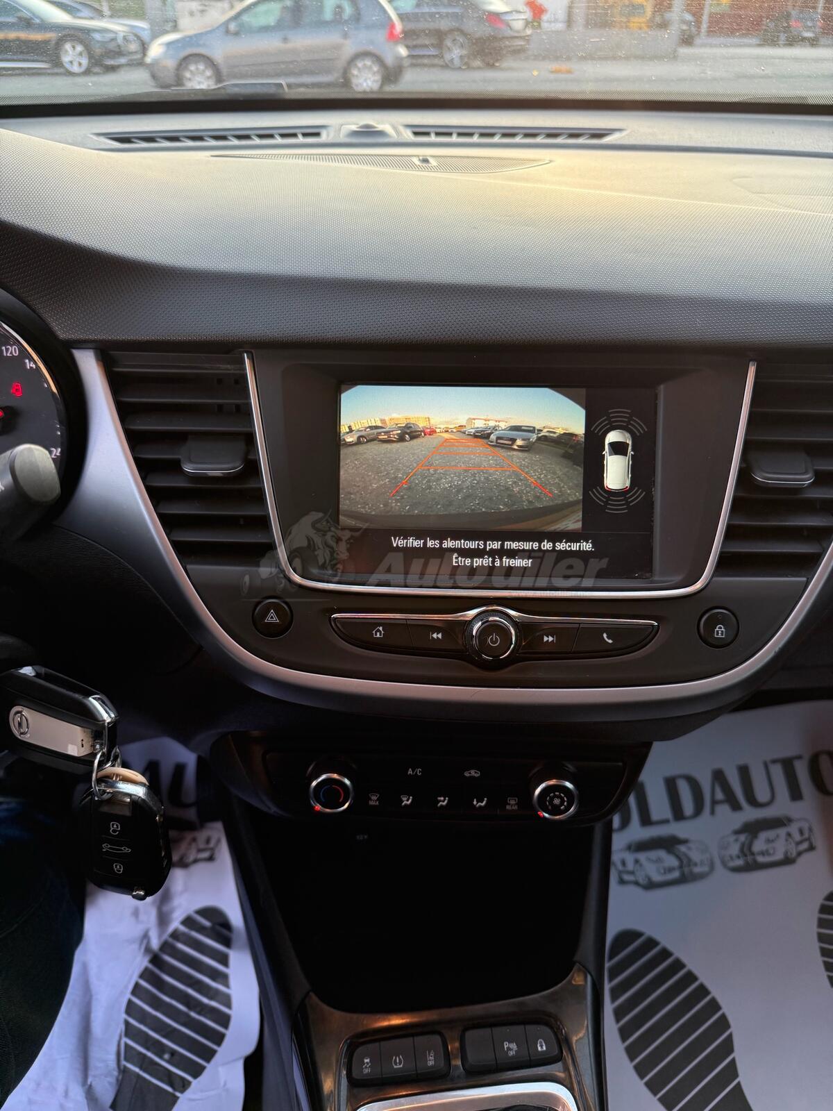 Opel Crossland X – fotografija 15