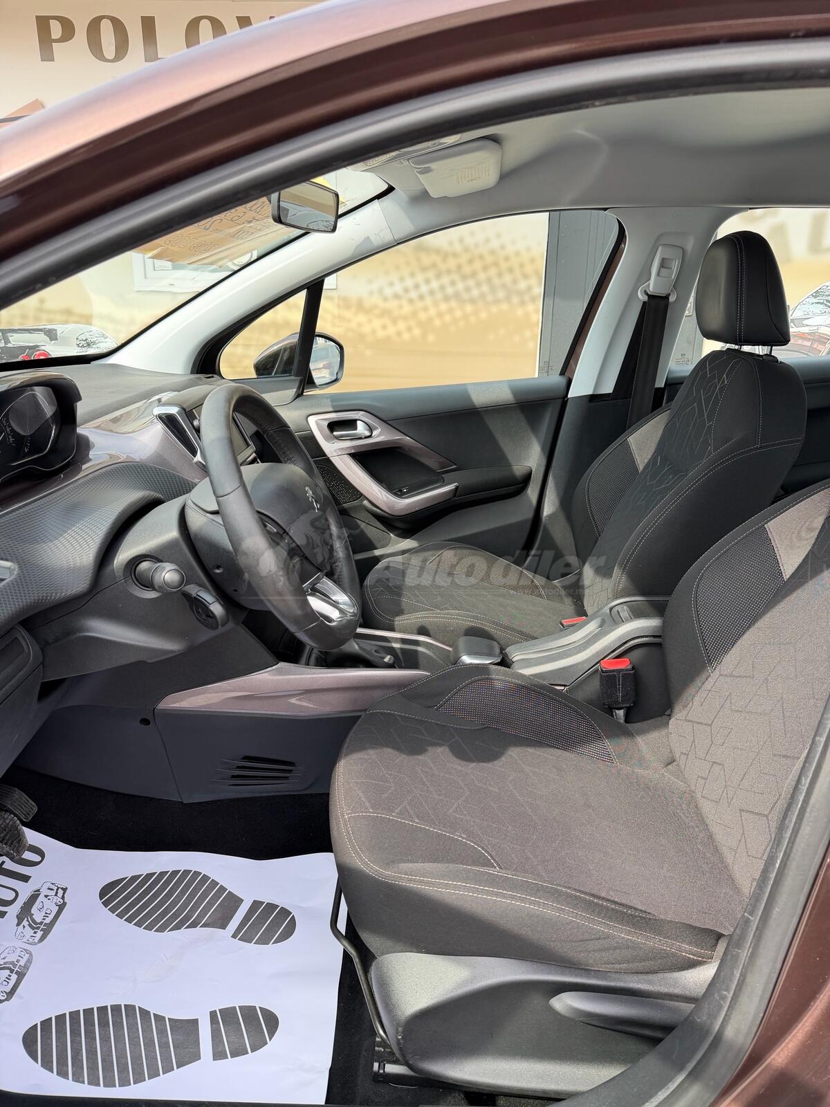 Peugeot 2008 – fotografija 12