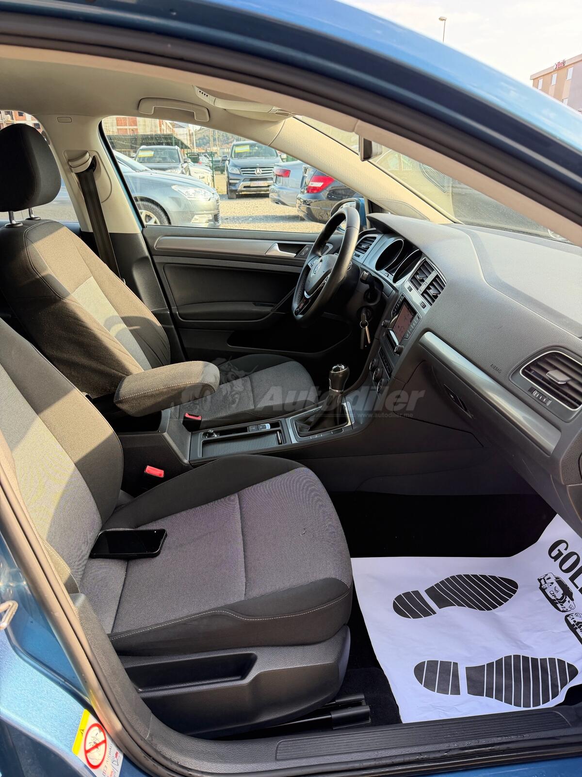Volkswagen Golf – fotografija 14