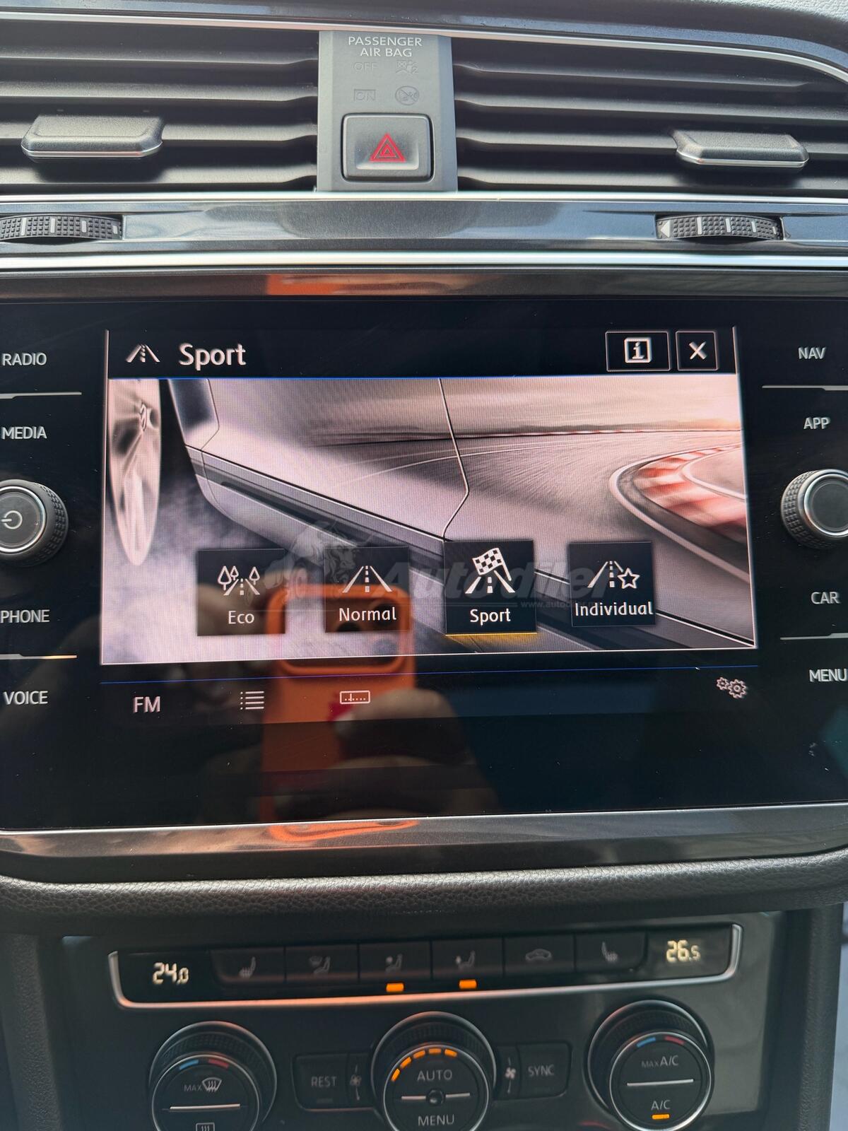 Volkswagen Tiguan – fotografija 14