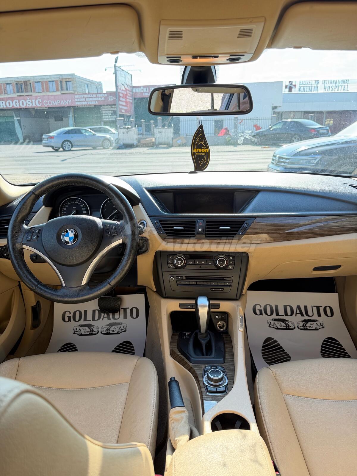 BMW X1 – fotografija 14