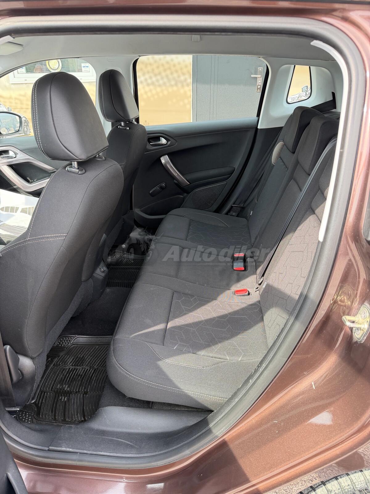 Peugeot 2008 – fotografija 14