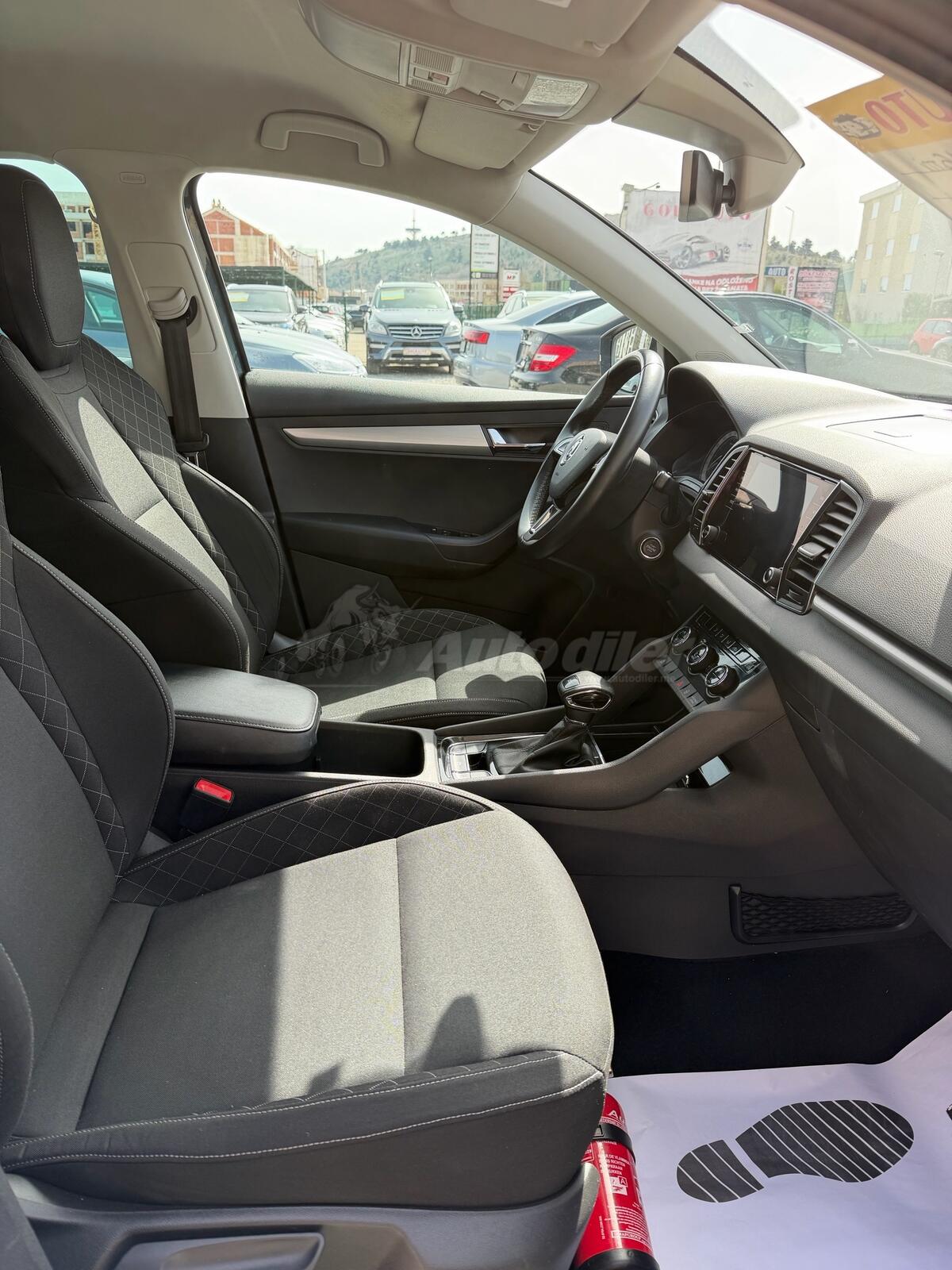Škoda Karoq – fotografija 10