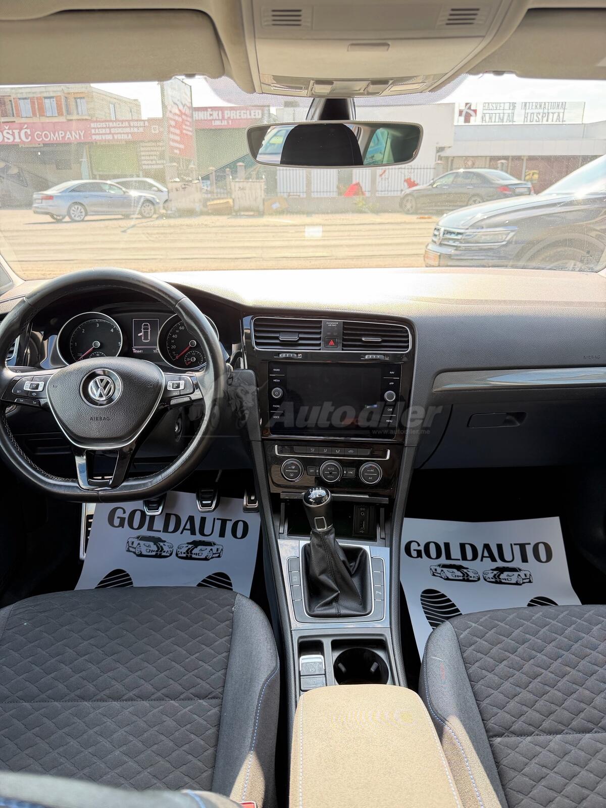 Volkswagen Golf – fotografija 12