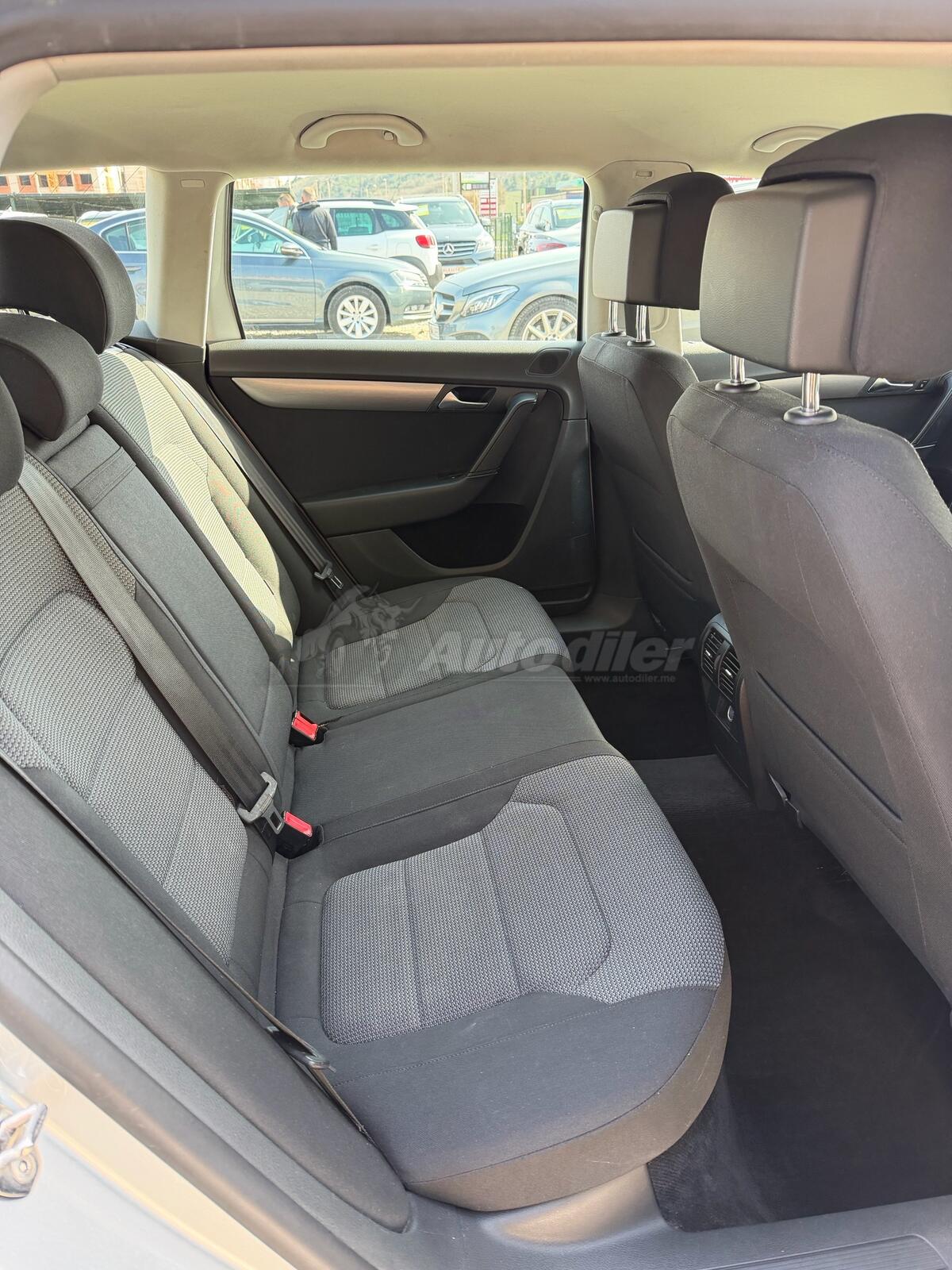Volkswagen Passat – fotografija 10